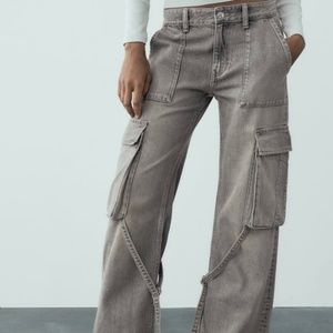 ZARA MID-RISE TRF CARGO JEANS ANTHRACITE GREY